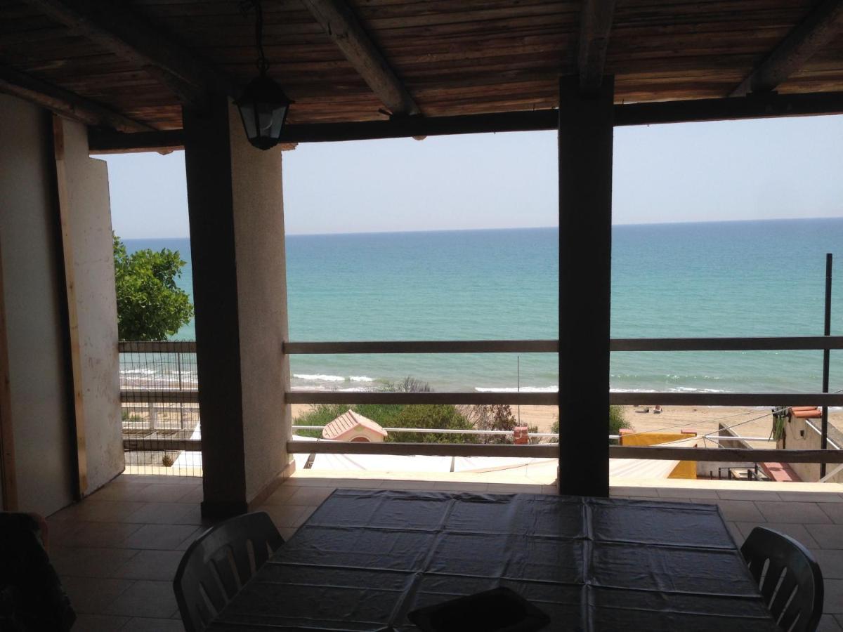 natura e relax sul mare Gela Esterno foto